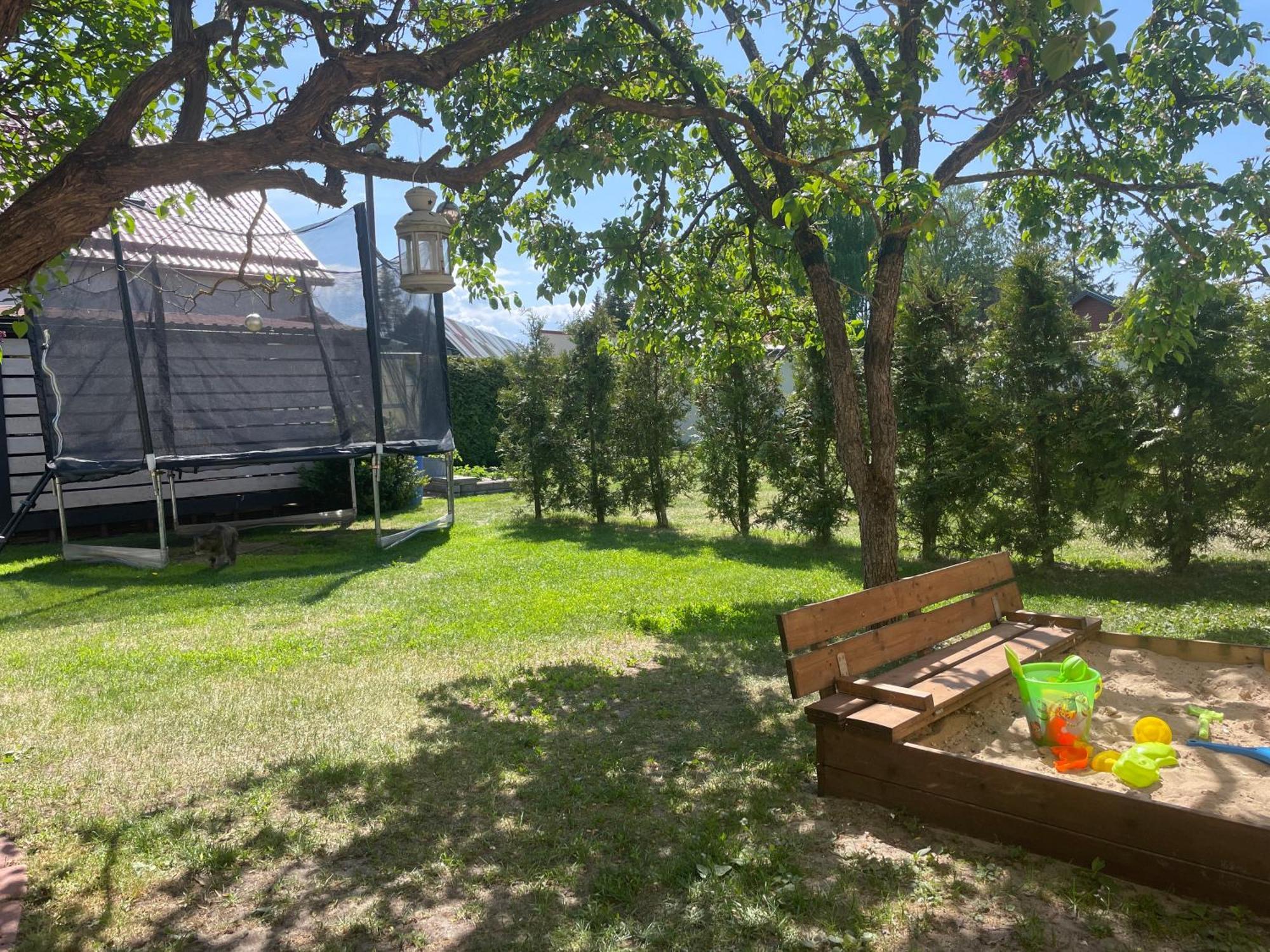 Liisupesa Apartment With Sauna And Garden Пярну Екстериор снимка